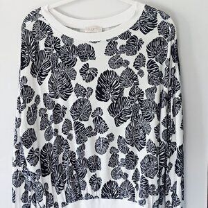 LOFT White and Navy Leaf Sweatshirt Size M